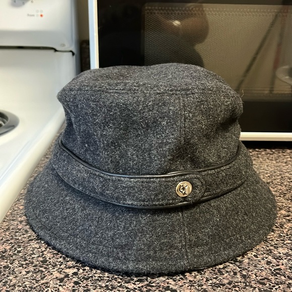 Coach wool bucket hat - Picture 1 of 4
